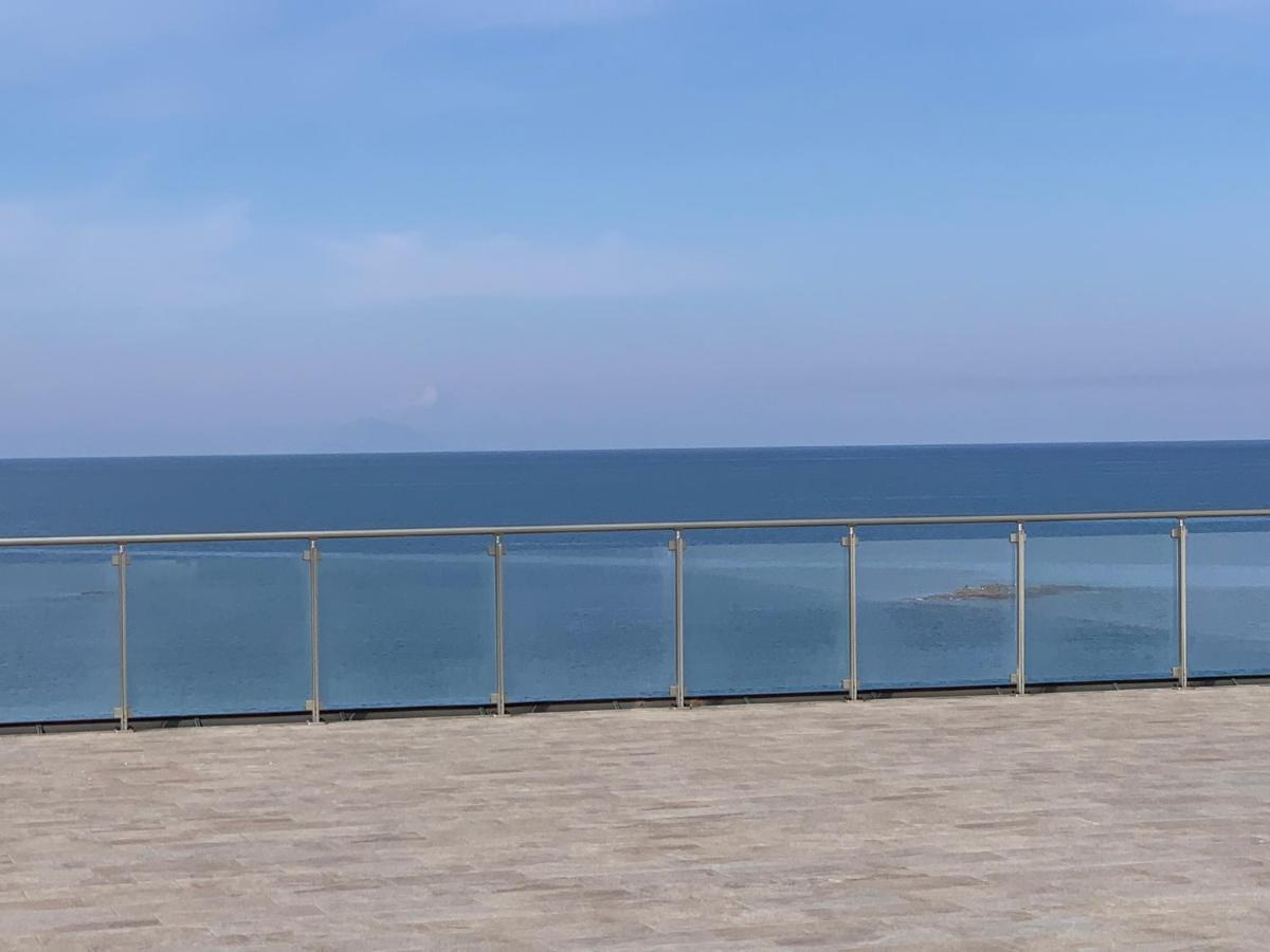 La Porta Delle Eolie Apartment กาโปดอร์ลันโด ภายนอก รูปภาพ