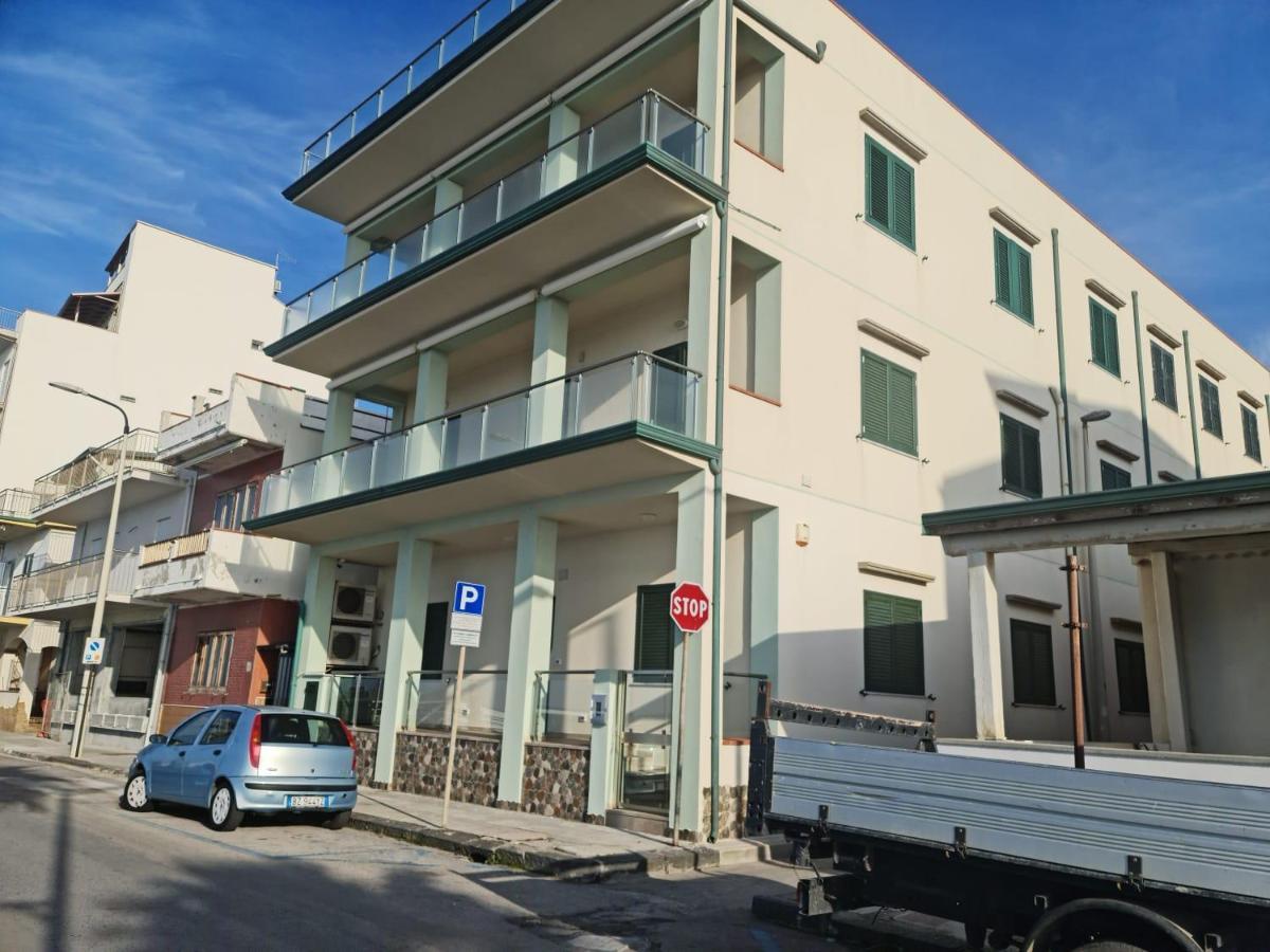La Porta Delle Eolie Apartment กาโปดอร์ลันโด ภายนอก รูปภาพ