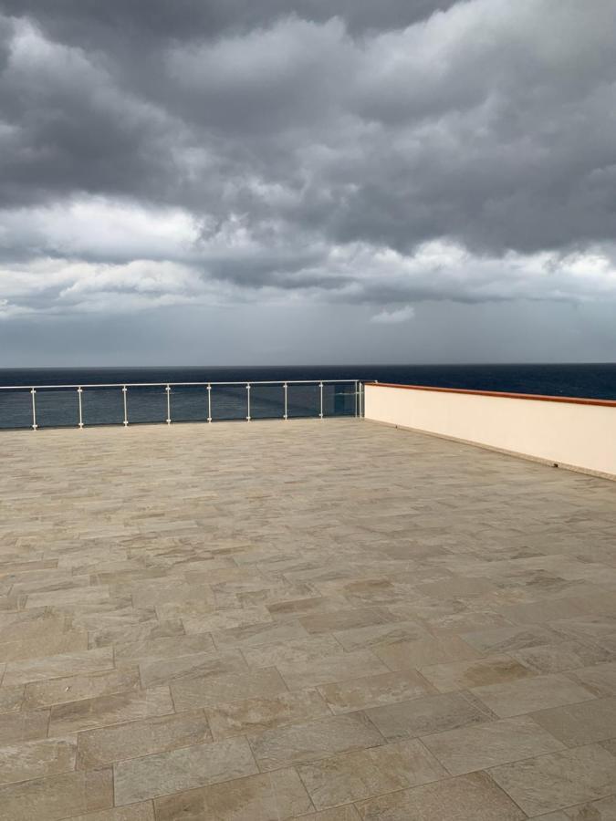 La Porta Delle Eolie Apartment กาโปดอร์ลันโด ภายนอก รูปภาพ