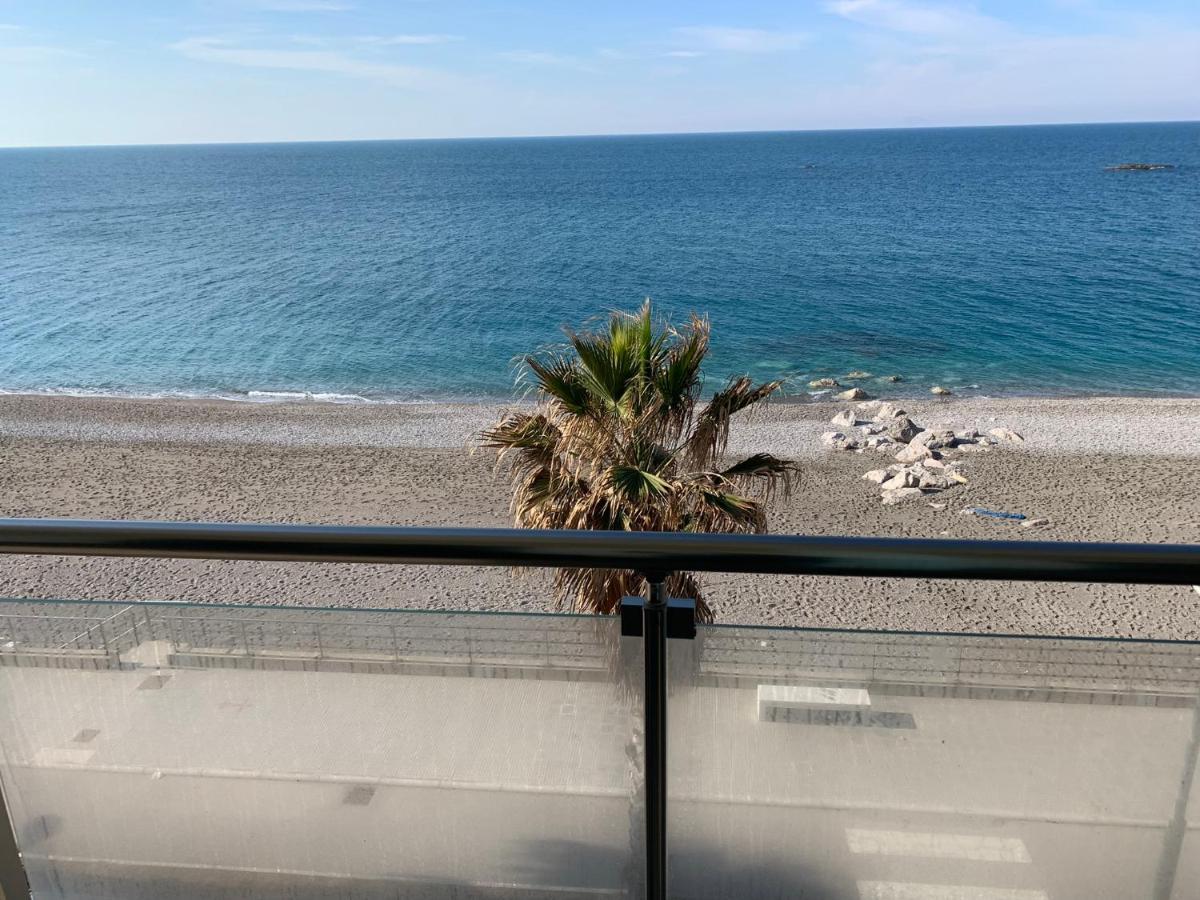 La Porta Delle Eolie Apartment กาโปดอร์ลันโด ภายนอก รูปภาพ