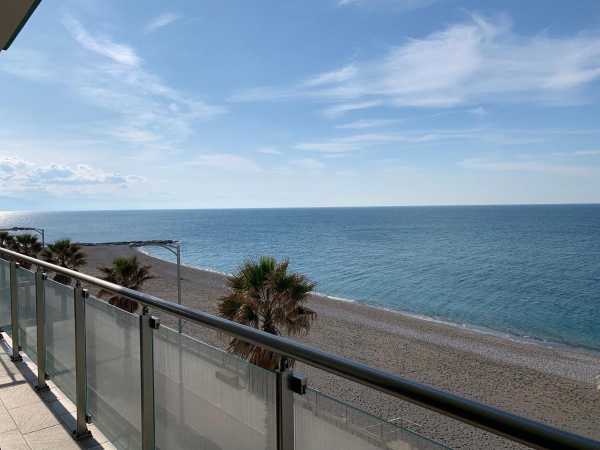 La Porta Delle Eolie Apartment กาโปดอร์ลันโด ภายนอก รูปภาพ