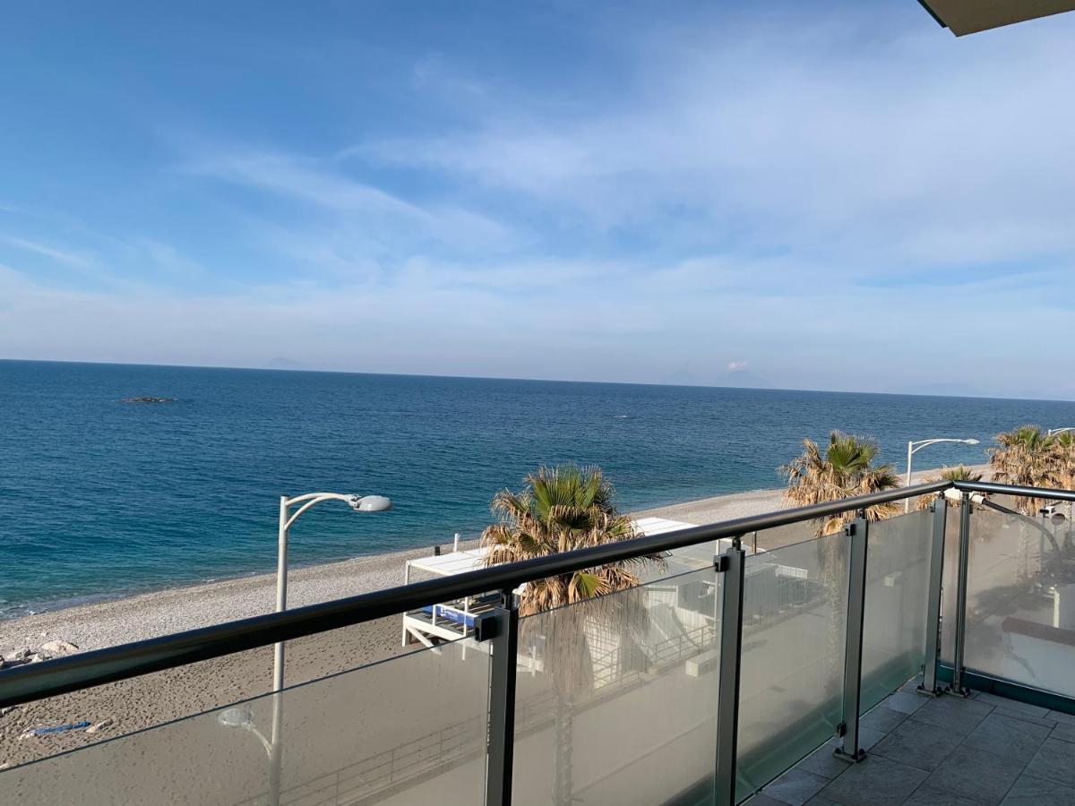 La Porta Delle Eolie Apartment กาโปดอร์ลันโด ภายนอก รูปภาพ