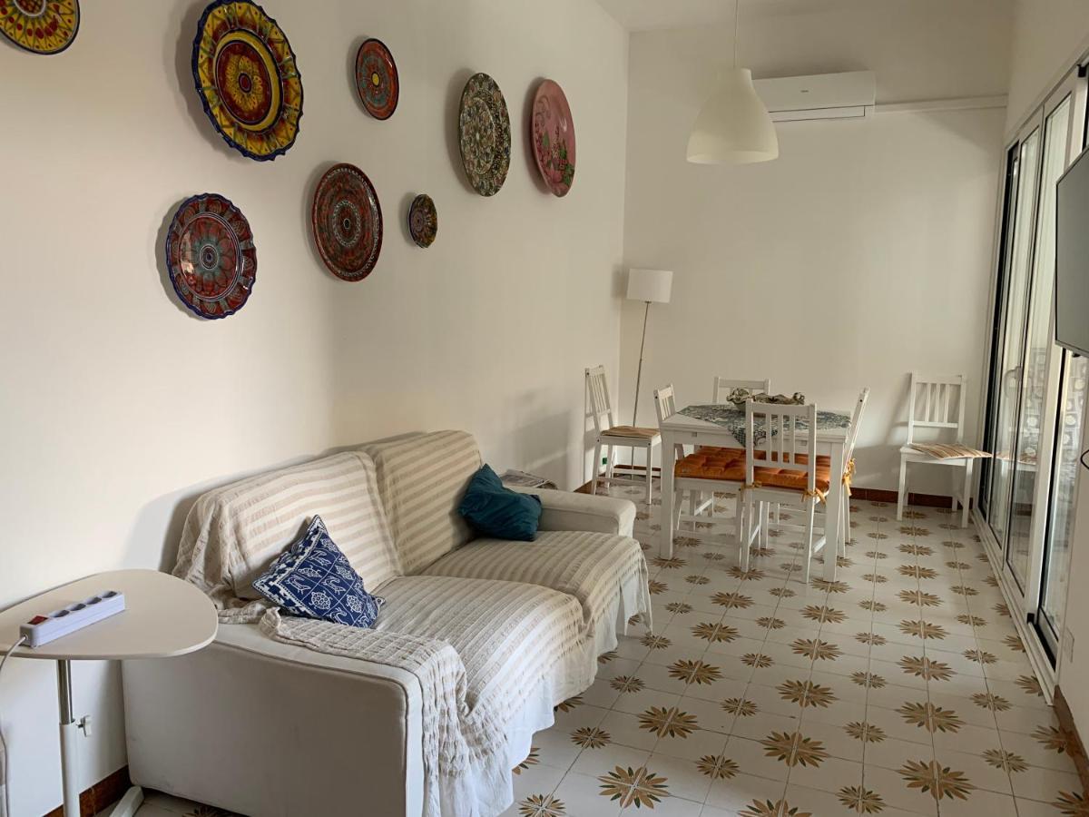 La Porta Delle Eolie Apartment กาโปดอร์ลันโด ภายนอก รูปภาพ